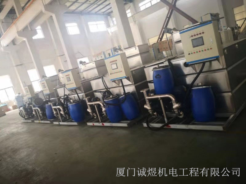 1564971108291712.jpg b1.jpg